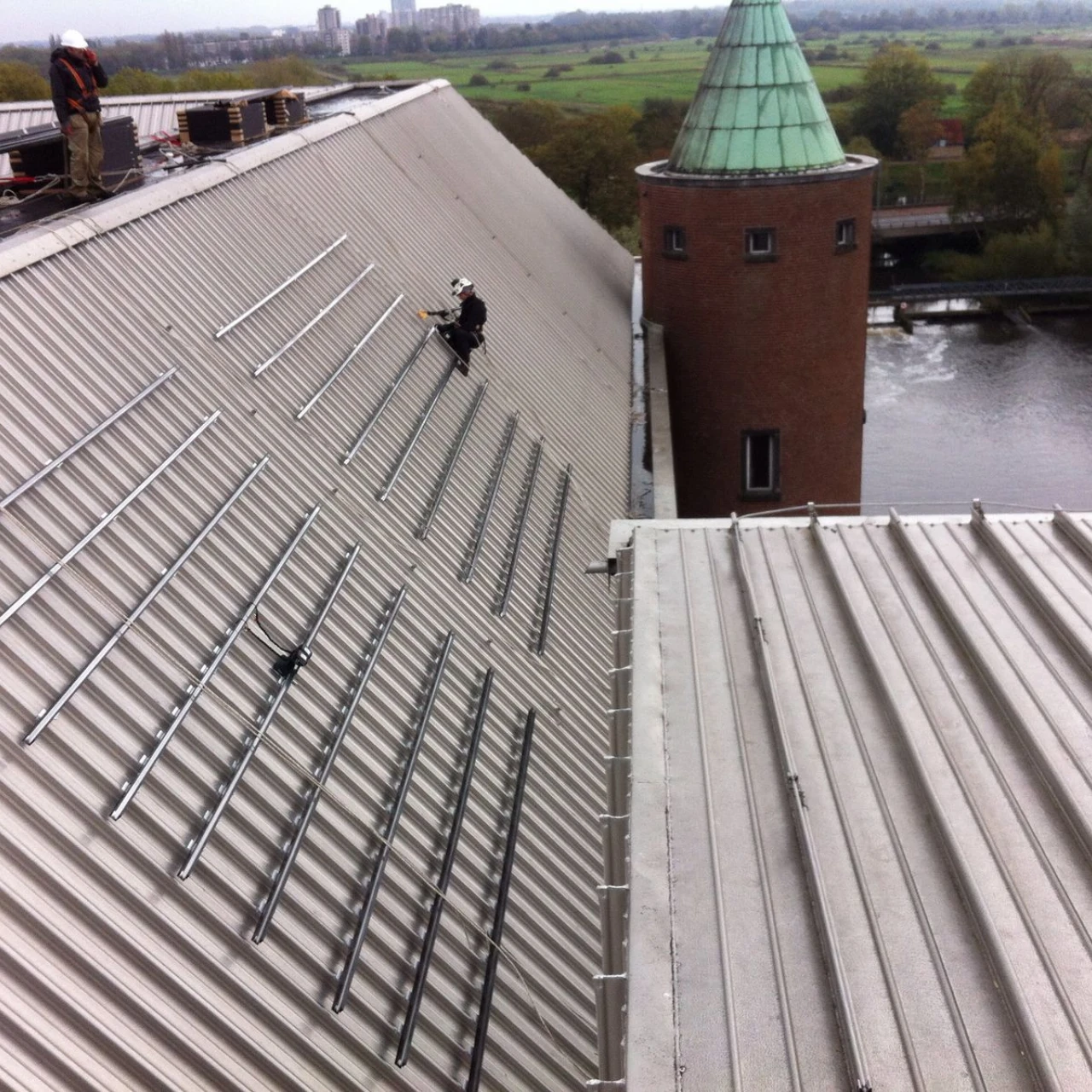 Essent Head Office - Pv panel installation