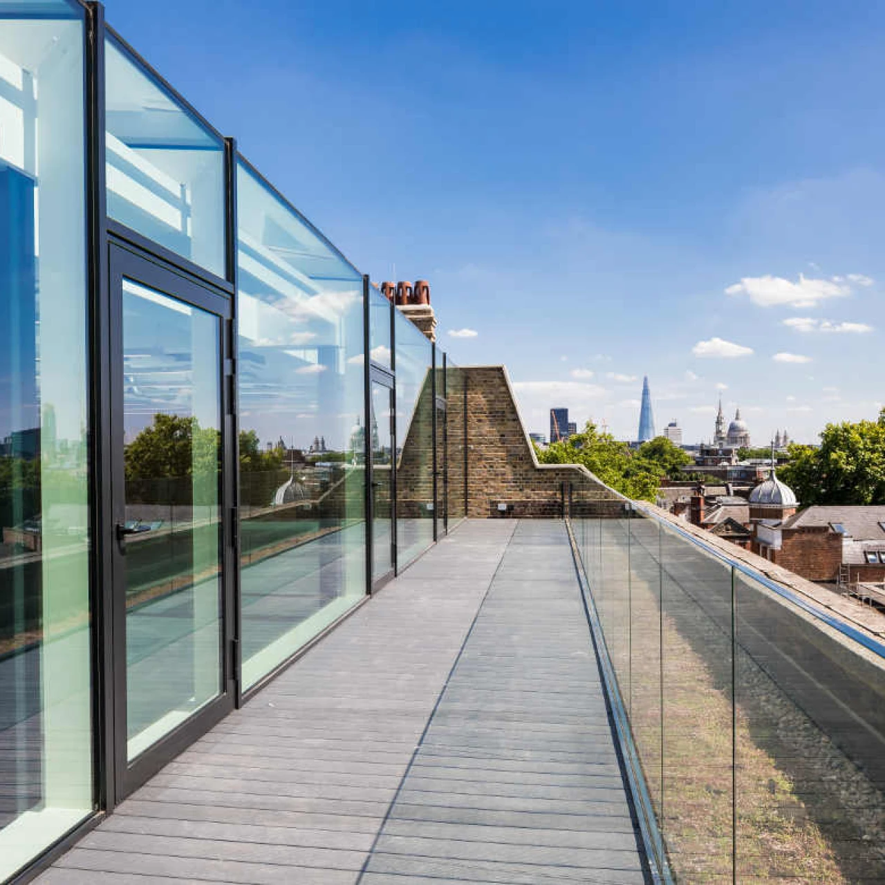 Hardwick Street, Frameless Glass Balustrade