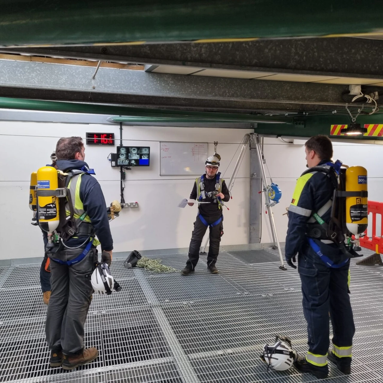 Working in confined spaces training