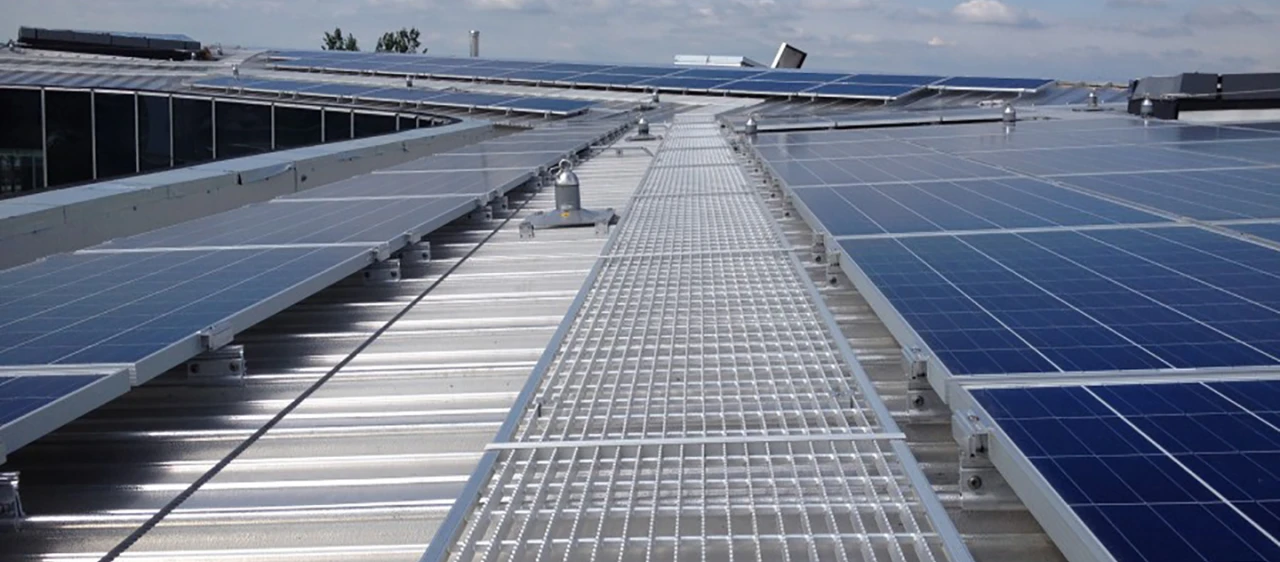 Teesside University walkway and mansafe